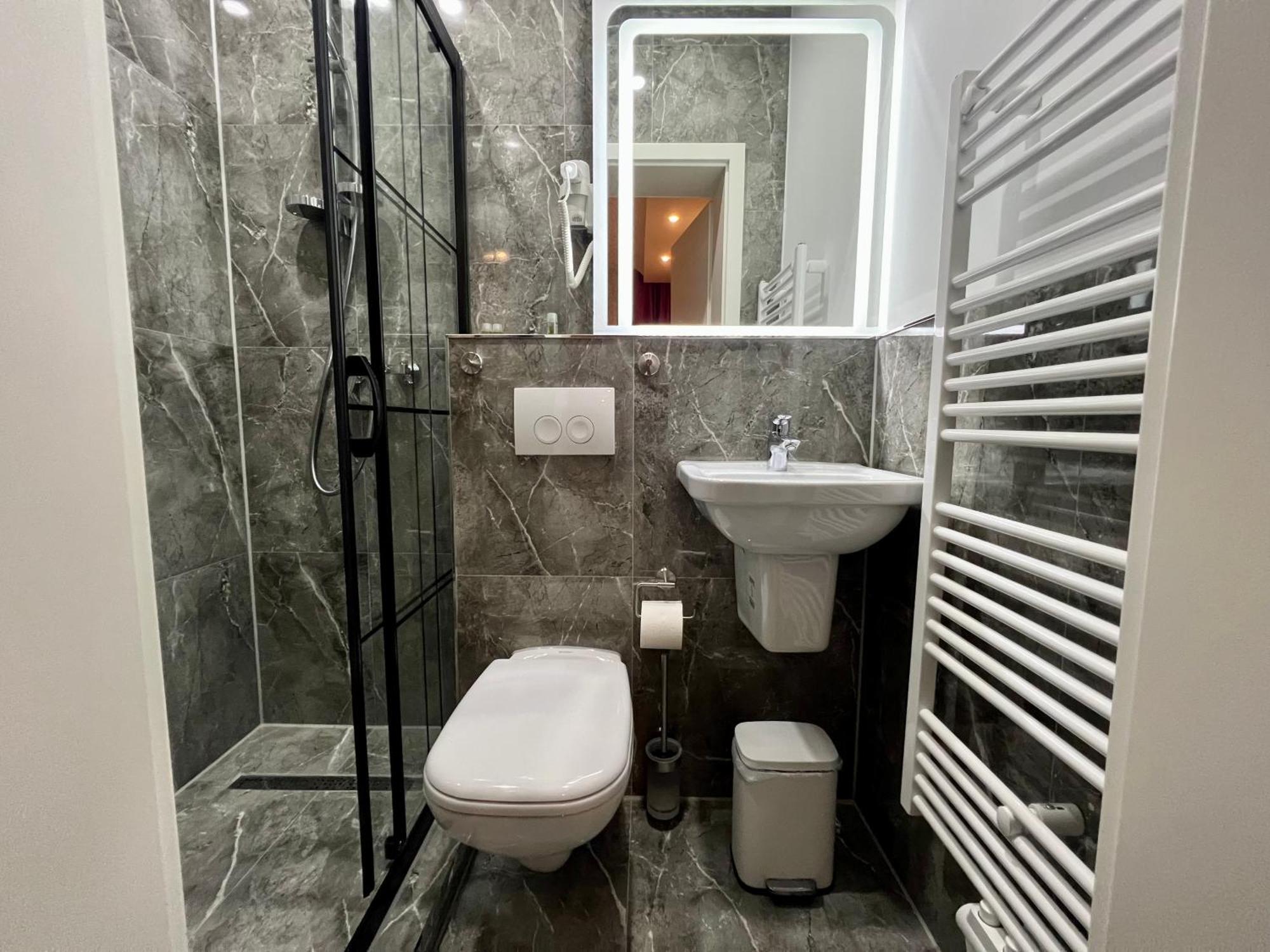 Durmaz Hotel *